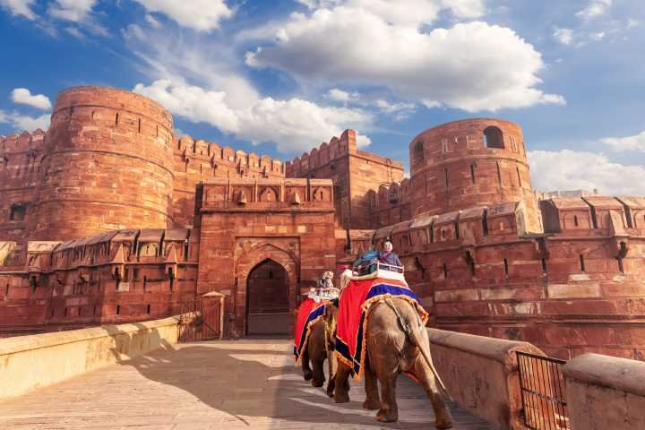 Agra Fort, also known as Lal Qila, is a majestic fort situated in the city of Agra. It also served as a residence for several Mughal Emperors
