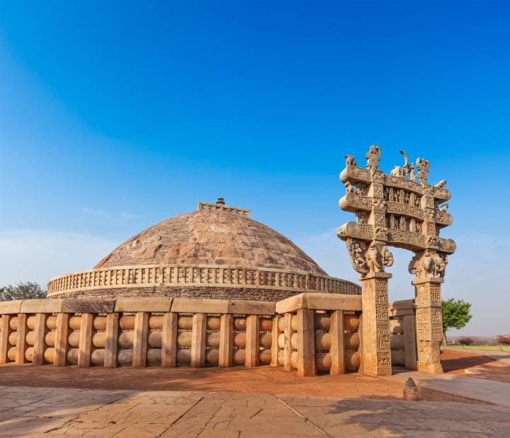 Sanchi Stupa is an oldest and most important monument of India. It was also recognized under UNESCO World Heritage site