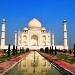 Taj Mahal an Important Monument of India and is also listed under seven wonders of the world